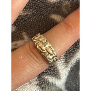 Size 7 925 sterling silver ring z201